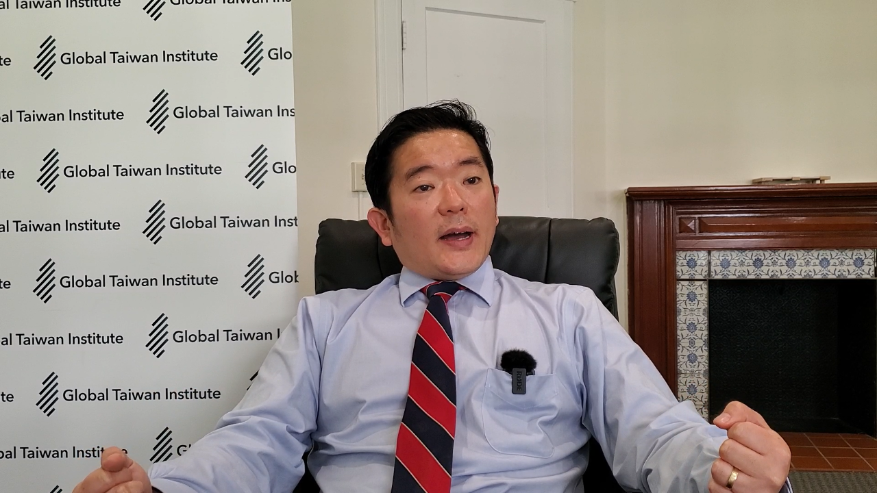 Ông Russell Hsiao, Trưởng điều hành của Trung tâm nghiên cứu Đài Loan toàn cầu (GTI) trả lời phỏng vấn của Ban tiếng Anh Đài Rti tại Washington