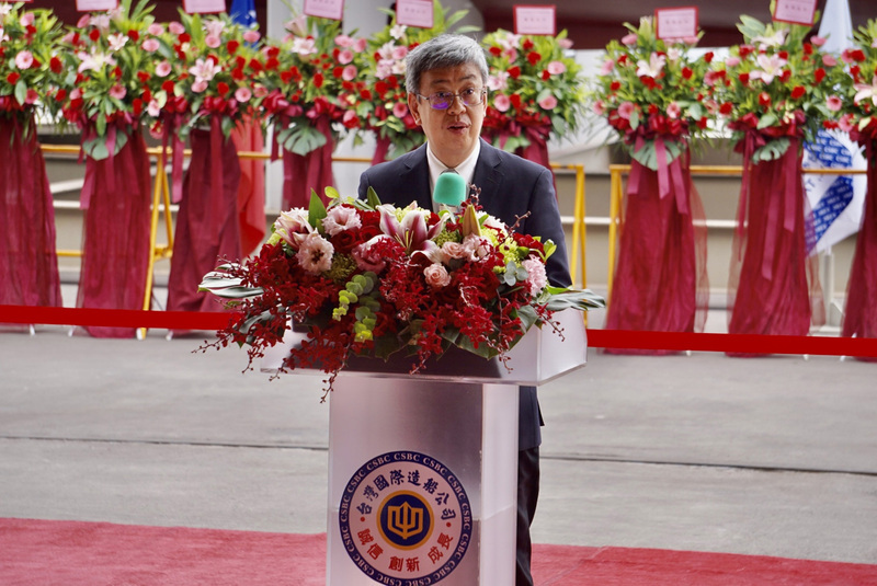 Thủ tướng Trần Kiến Nhân phát biểu trong lễ giao tàu Haixiong ở Cao Hùng sáng ngày 12/05 (Ảnh: CNA)