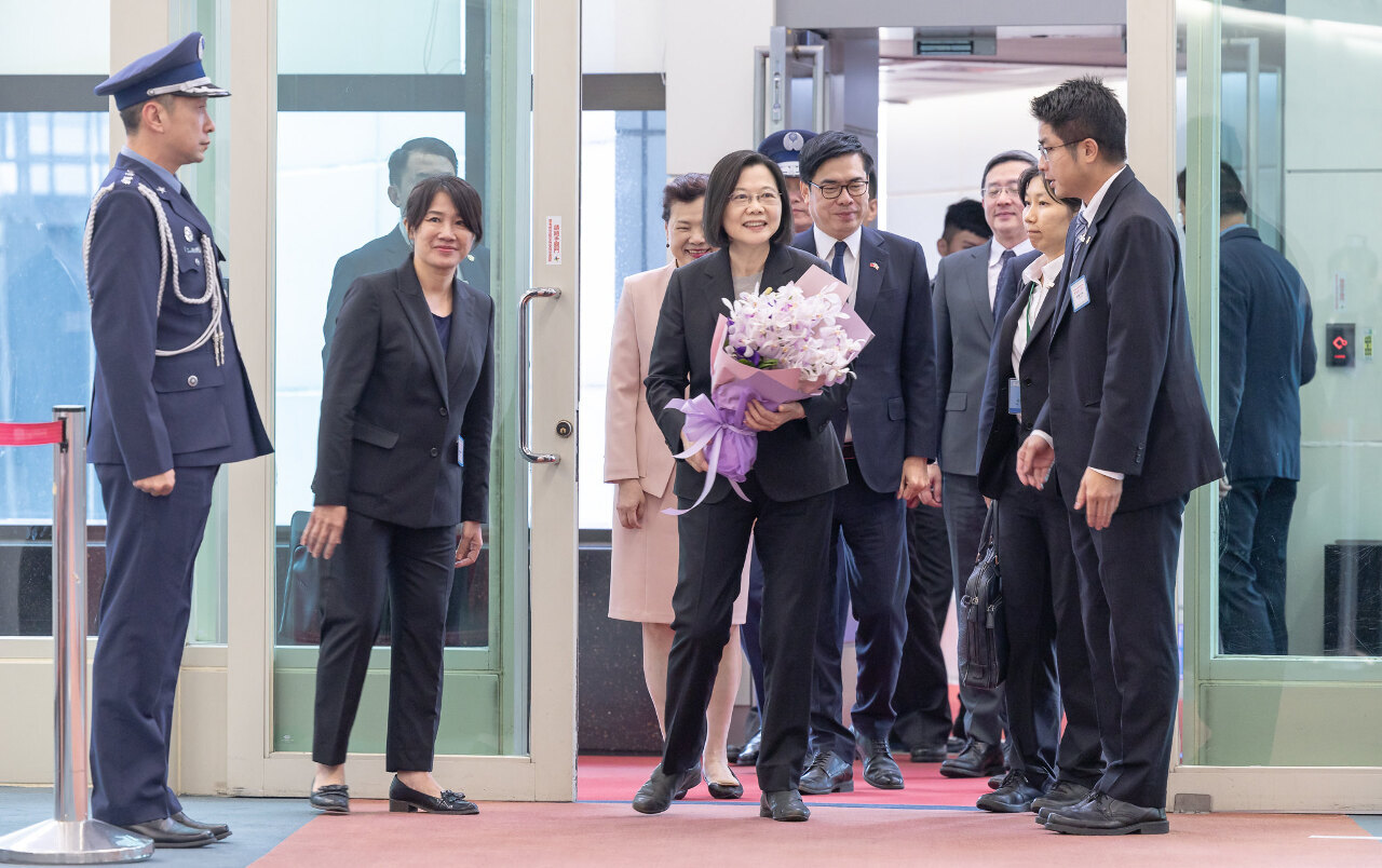 Tổng thống Thái Anh Văn trở về sau chuyến công du nước bang giao Eswatini