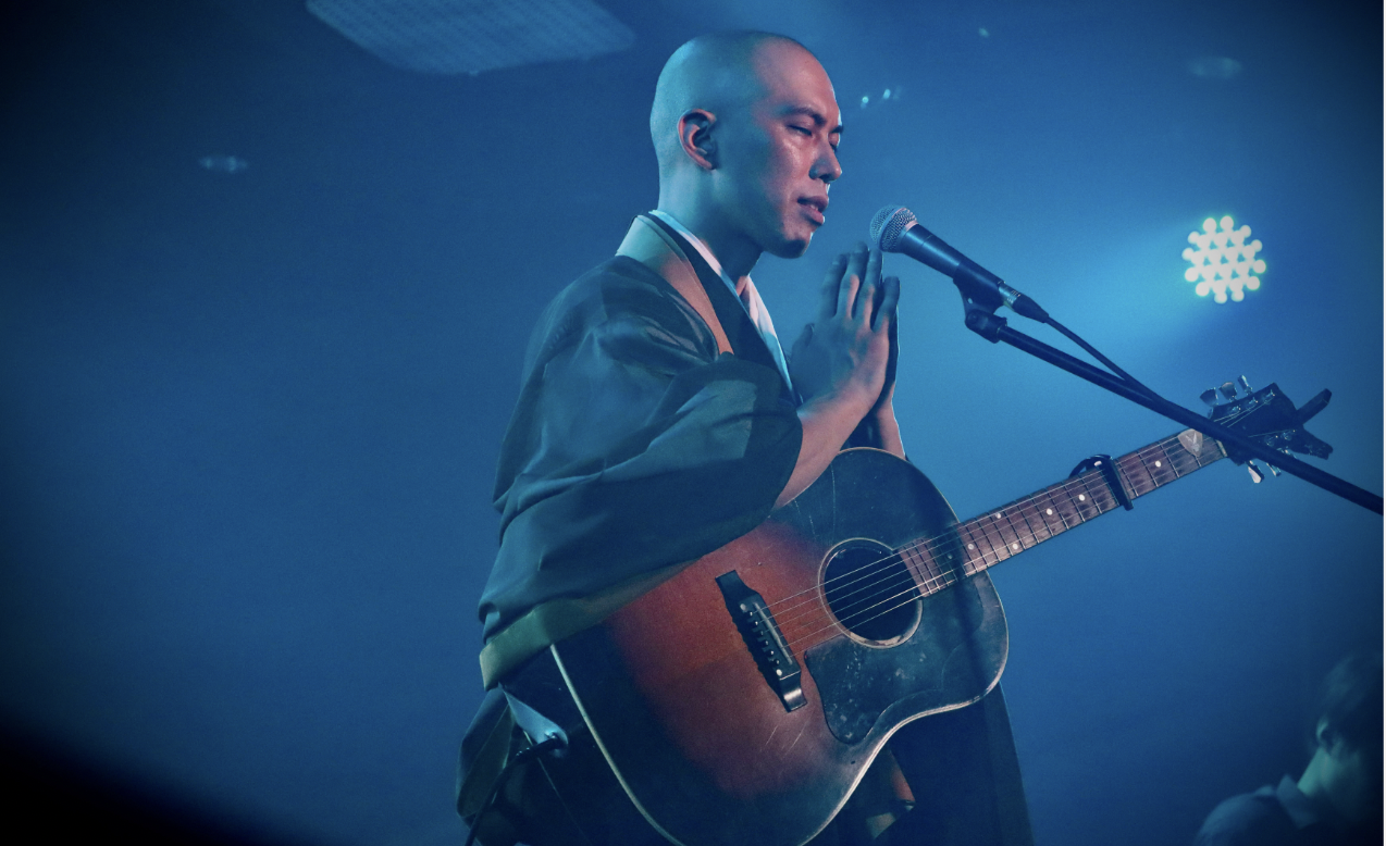 Nhà sư hát nhạc Phật Kanho Yakushiji trở lại Đài Loan biểu diễn, mang đến bản tâm kinh chữa lành kết hợp nhạc Hip-hop (ảnh: MUGEN Creations cung cấp)
