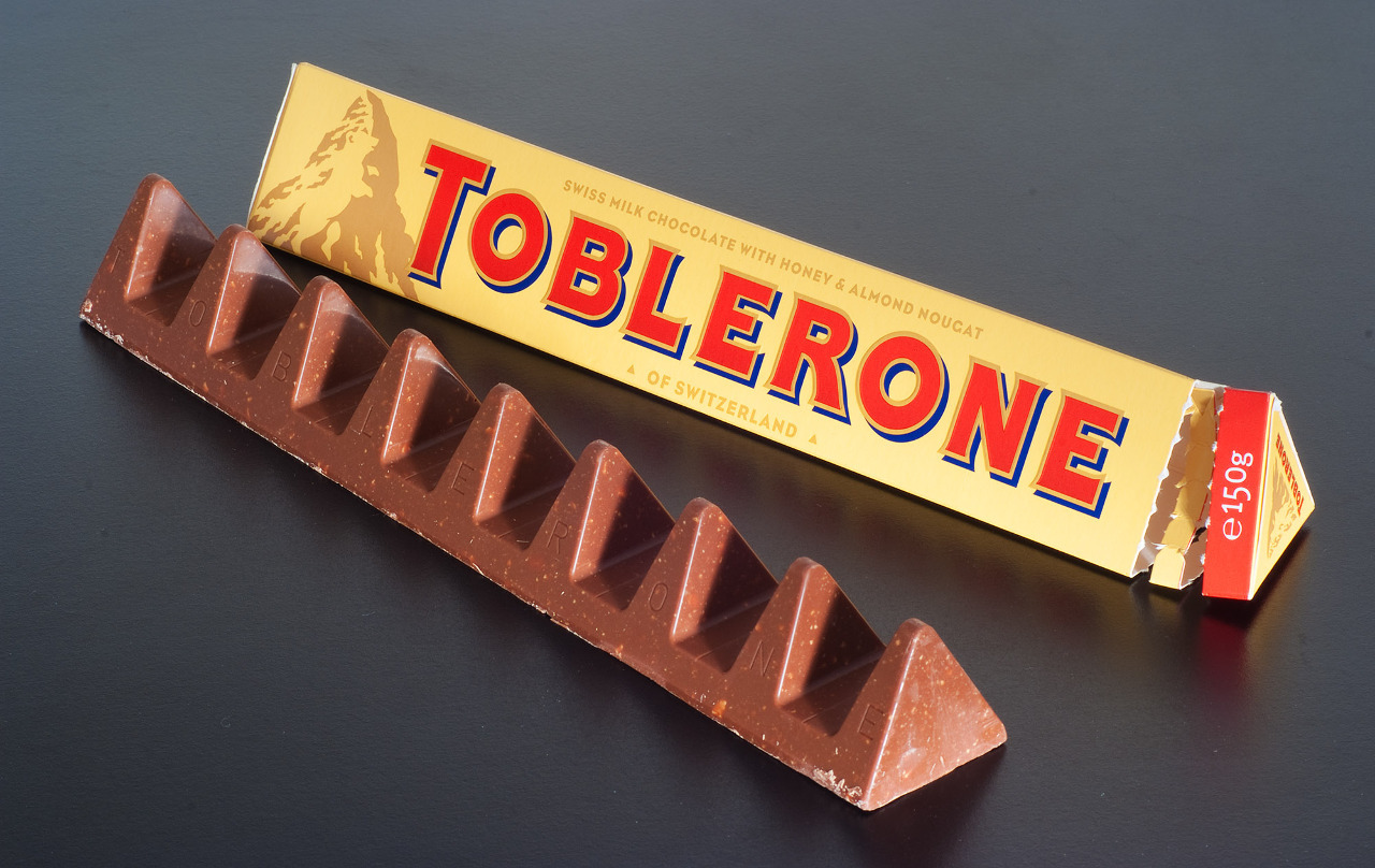 Sản phẩm thanh sô-cô-la hình tam giác của thương hiệu TOBLERONE Thụy Sĩ. (Ảnh: Wikipedia)
